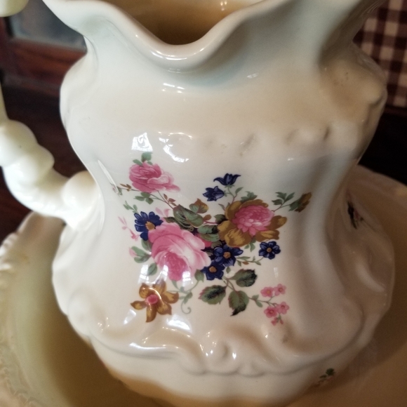 Athena California 915 pitcher and bowl - Picture 3 of 8